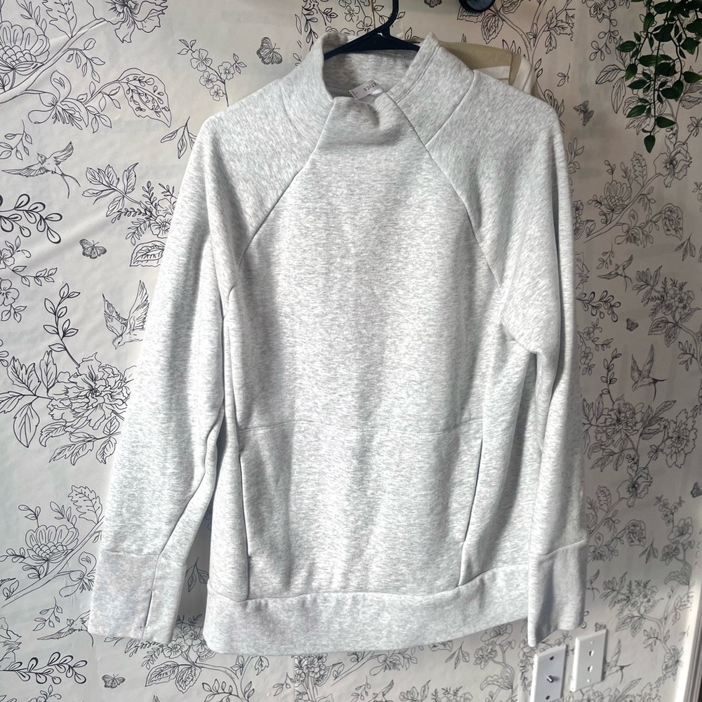 Fabletics sweatshirt size large